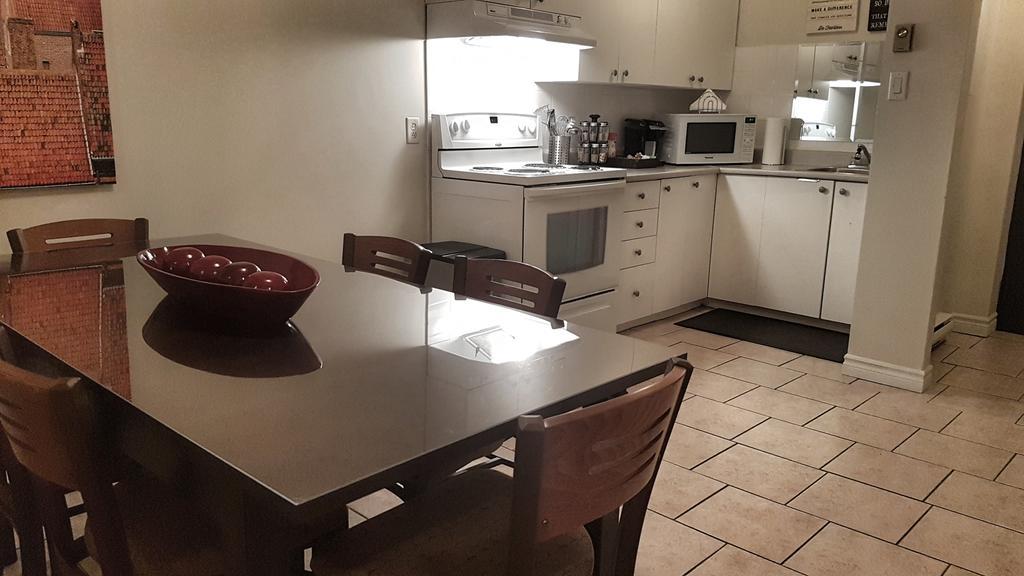 Three-Bedroom Apartment Sweet #6 By Amazing Property Rentals Gatineau Eksteriør bilde